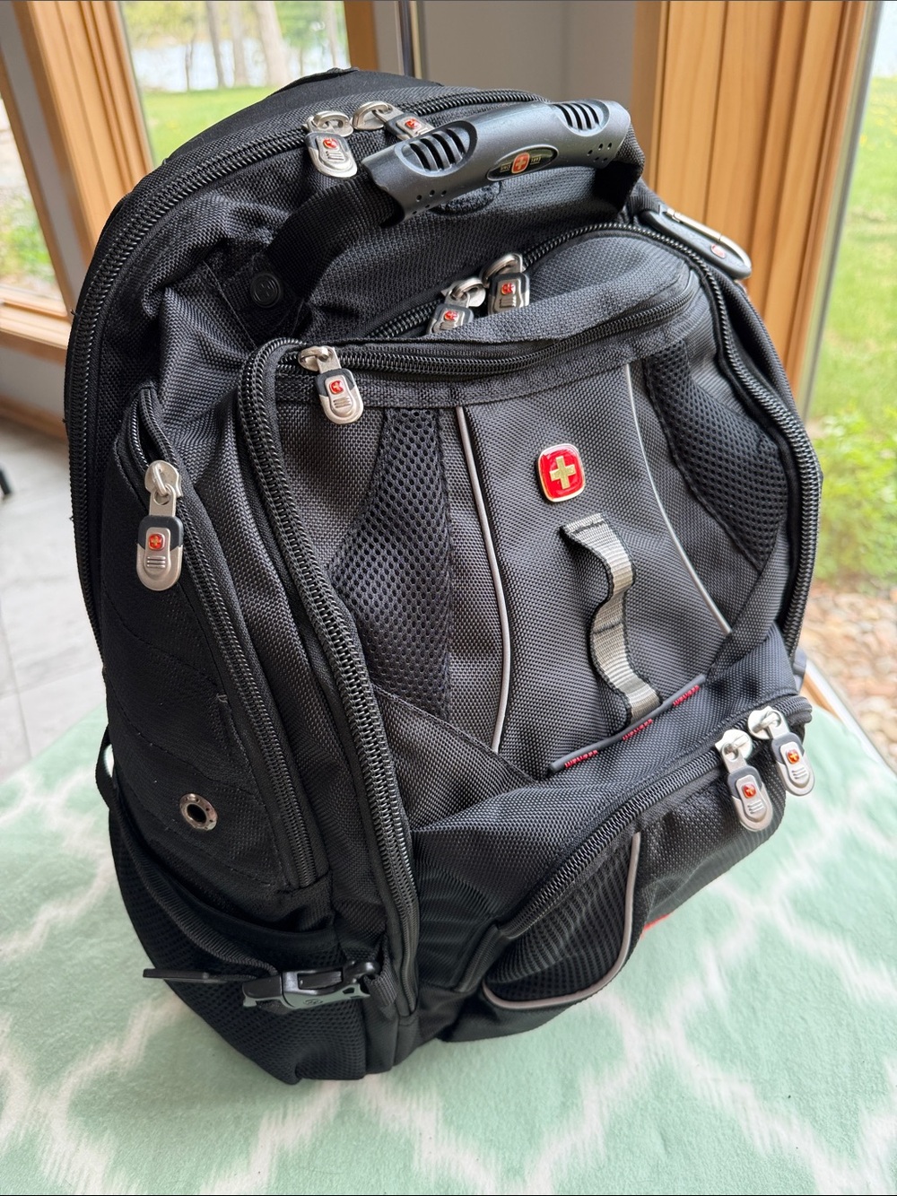 New Wenger Black Men's Travel Laptop Backpack with Many Organizer Pockets